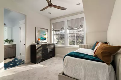 703 E Live Oak Street, Austin, TX 78704 - Photo 29