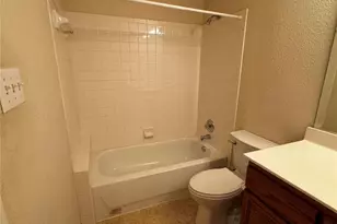 8613 Talyne Chaise Cir, Austin, TX 78729 - Photo 9