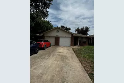 8613 Talyne Chaise Circle #B, Austin, TX 78729 - Photo 1