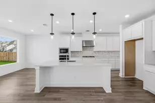 105 Belanger Cyn Dr, Liberty Hill, TX 78642 - Photo 5