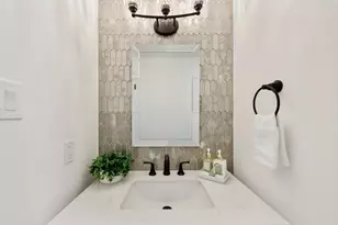 202 E Caddo St, Austin, TX 78753 - Photo 15