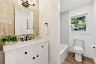 202 E Caddo St, Austin, TX 78753 - Photo 13