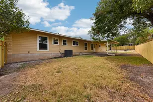 202 E Caddo St, Austin, TX 78753 - Photo 35