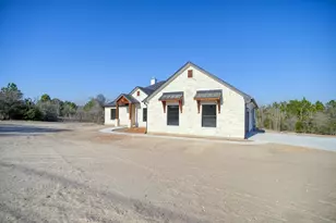 123 Lariat Ct, Bastrop, TX 78602 - Photo 3