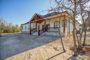 123 Lariat Ct, Bastrop, TX 78602 - Photo 37