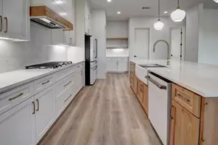 123 Lariat Ct, Bastrop, TX 78602 - Photo 25