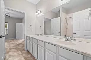 5604 Northdale Dr, Austin, TX 78723 - Photo 13