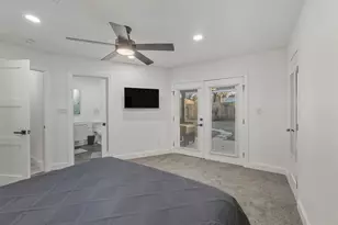 2107 Lewood Cir, Austin, TX 78745 - Photo 9
