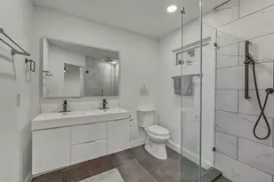 2107 Lewood Cir, Austin, TX 78745 - Photo 11