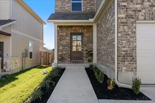 376-A Papaya Dr, Buda, TX 78610 - Photo 29