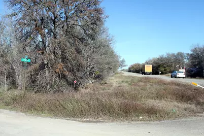 100 Track Road Highway, Dale, TX 78616 - Photo 9