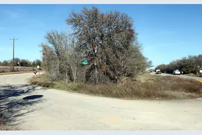 100 Track Road Highway, Dale, TX 78616 - Photo 3