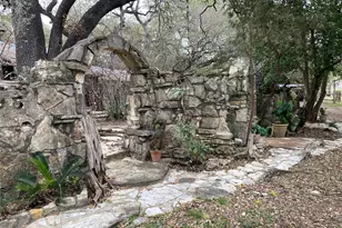 207 Hub Dr, Wimberley, TX 78676 - Photo 1