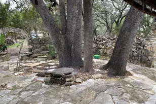 207 Hub Dr, Wimberley, TX 78676 - Photo 35