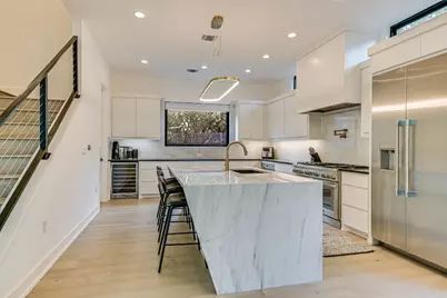 2015 De Verne Street, Austin, TX 78704 - Photo 5