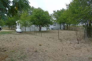910 Bunton Ln, Uhland, TX 78640 - Photo 3