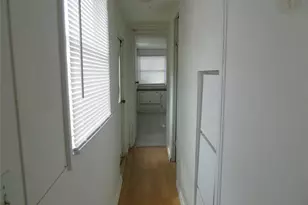 910 Bunton Ln, Uhland, TX 78640 - Photo 13