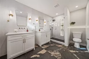 5202 Woodmoor Dr, Austin, TX 78721 - Photo 17