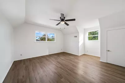 5202 Woodmoor Drive, Austin, TX 78721 - Photo 23