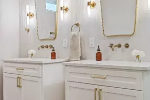 5202 Woodmoor Dr, Austin, TX 78721 - Photo 19