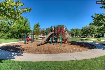 881 Heritage Springs Trail, Round Rock, TX 78664 - Photo 13