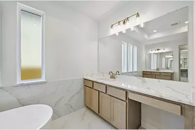 7400 Desert Needle Drive, Lago Vista, TX 78645 - Photo 17