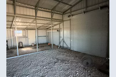 668 County Road 451, Taylor, TX 76574 - Photo 9