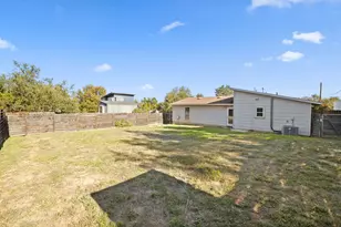 2304 Rain Water Dr, Austin, TX 78734 - Photo 35