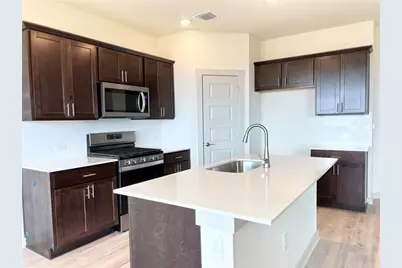 10600 Defender Trail, Austin, TX 78754 - Photo 7