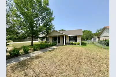 821 S Guadalupe Street, Lockhart, TX 78644 - Photo 1