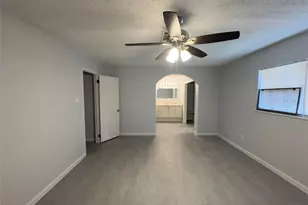821 S Guadalupe St, Lockhart, TX 78644 - Photo 17