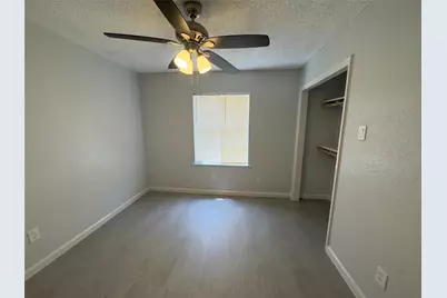 821 S Guadalupe Street, Lockhart, TX 78644 - Photo 23