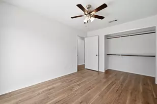 3221 Darnell Dr, Austin, TX 78745 - Photo 13