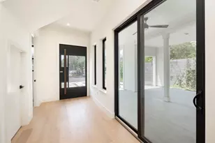 814 Stark St, Austin, TX 78756 - Photo 3