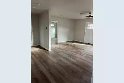 1100 Wallace Street, Taylor, TX 76574 - Photo 13