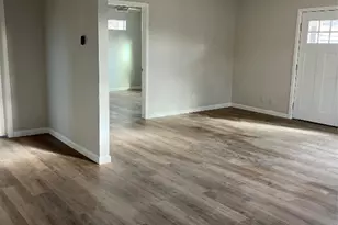 1100 Wallace St, Taylor, TX 76574 - Photo 13