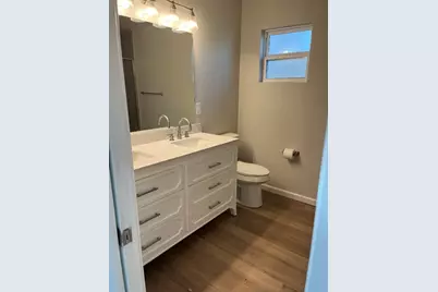 1100 Wallace Street, Taylor, TX 76574 - Photo 23