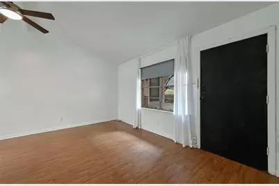 515 Pecan Grove Rd #A, Austin, TX 78704 - Photo 5