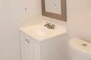 97 Anthony St, Austin, TX 78702 - Photo 9