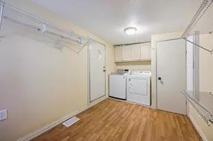 11103 Hialeah St, Del Valle, TX 78617 - Photo 9