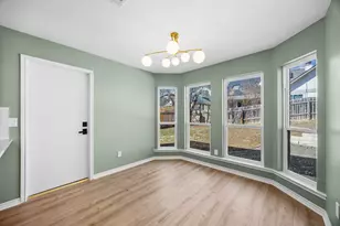 1002 Crestview St, Round Rock, TX 78681 - Photo 13