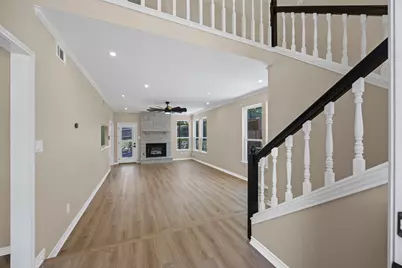 1002 Crestview Street, Round Rock, TX 78681 - Photo 7