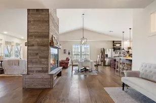 2124 Crabapple Rd, Blanco, TX 78606 - Photo 9