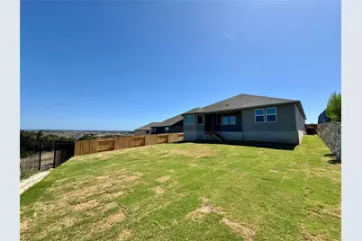 131 Shumard Peak Cove, Dripping Springs, TX 78620 - Photo 5