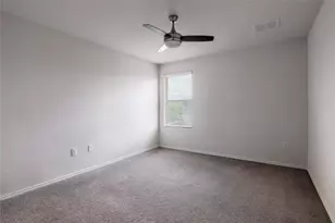 5700 Eden Dr, Austin, TX 78747 - Photo 23