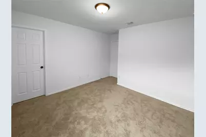 932 Yellow Ribbon Cove, Jarrell, TX 76537 - Photo 21