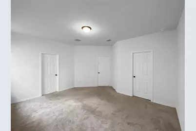 932 Yellow Ribbon Cove, Jarrell, TX 76537 - Photo 11