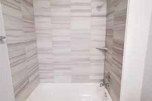 605 W South St, Leander, TX 78641 - Photo 11