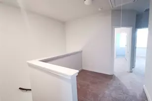 605 W South St, Leander, TX 78641 - Photo 5