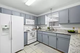 121 S Plant Ave Ave, Boerne, TX 78006 - Photo 9